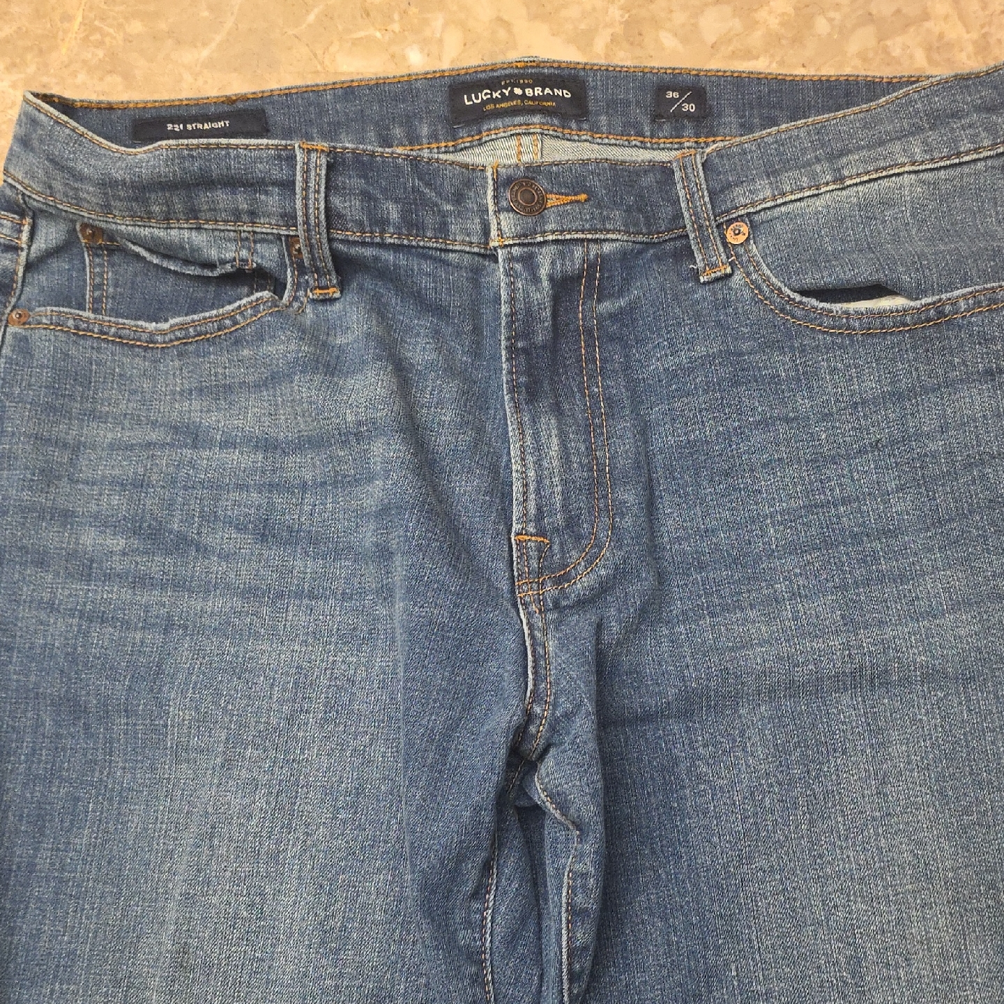 Lucky Brand Mens Denim Straight Jeans